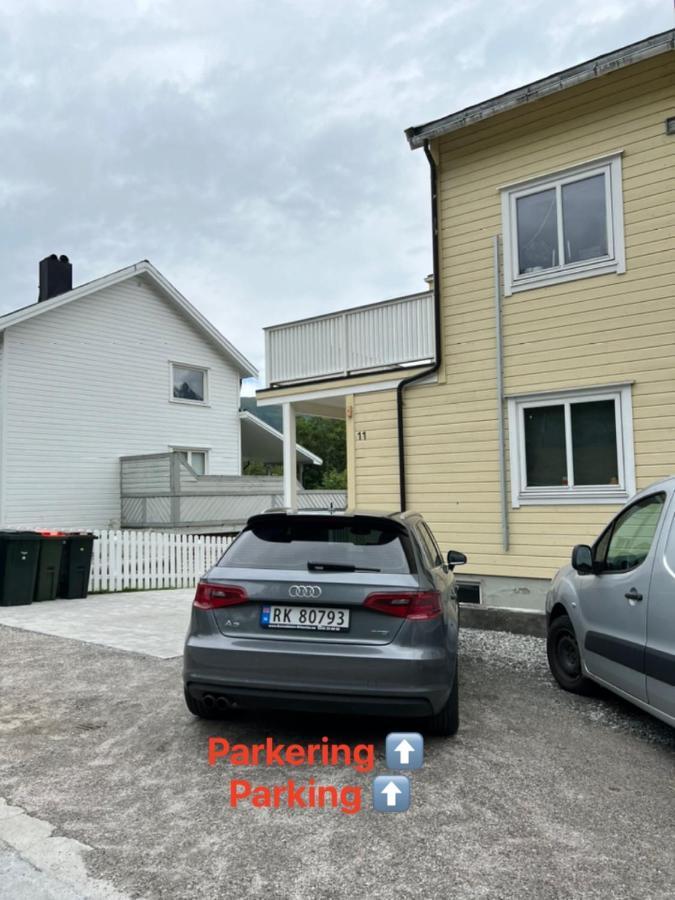 Apartment In Veblungsnes Екстериор снимка